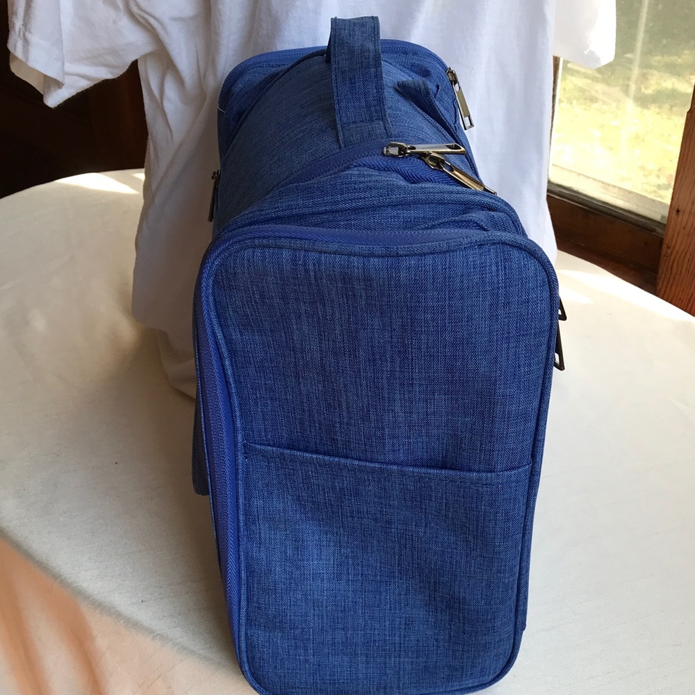 Roomy Blue Toiletries Bag - Picture 3 of 5